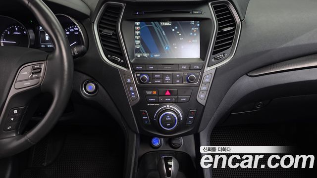 Hyundai Santafe 2016 — photo 21