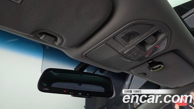 Hyundai Santafe 2016 — photo 23