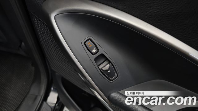 Hyundai Santafe 2016 — photo 24