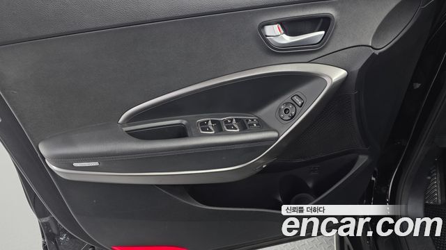 Hyundai Santafe 2016 — photo 14