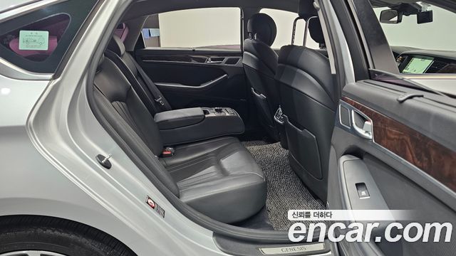 Hyundai Genesis 2015 — photo 17