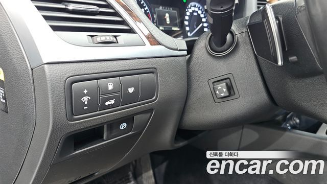 Hyundai Genesis 2015 — photo 24