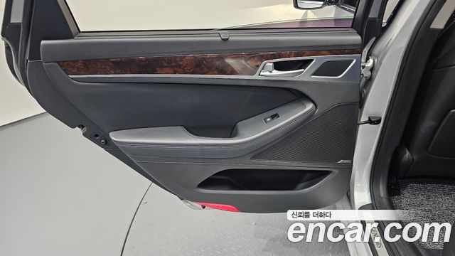 Hyundai Genesis 2015 — photo 15