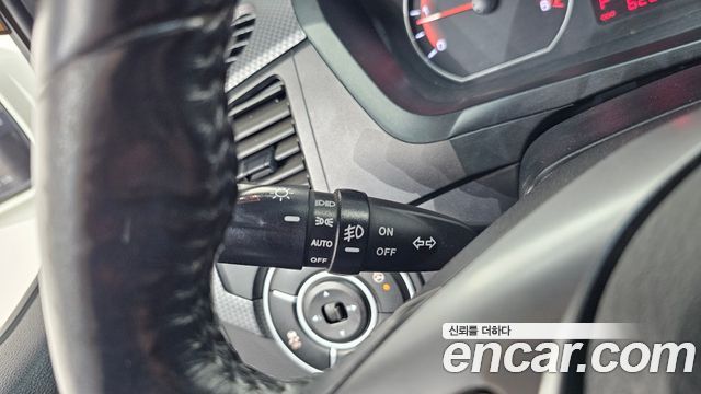 KG Mobility KORANDO 2015 — photo 25