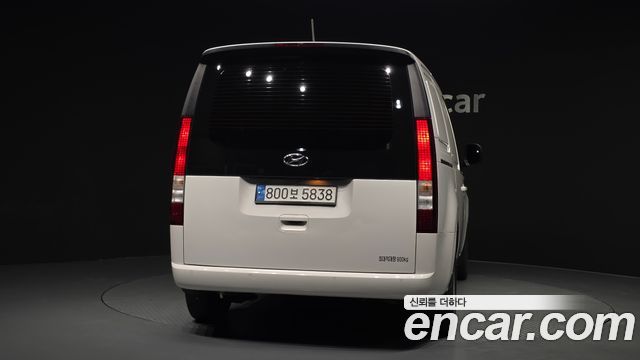 Hyundai Staria 2022 — photo 4