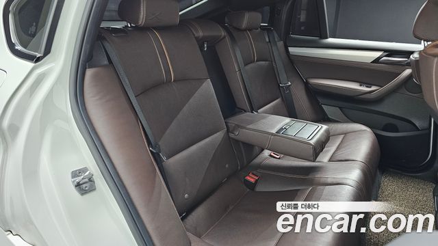 BMW X4 2018 — photo 10