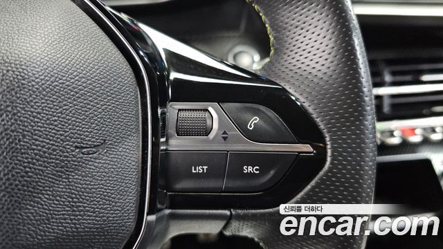 Peugeot 208 2021 — photo 26