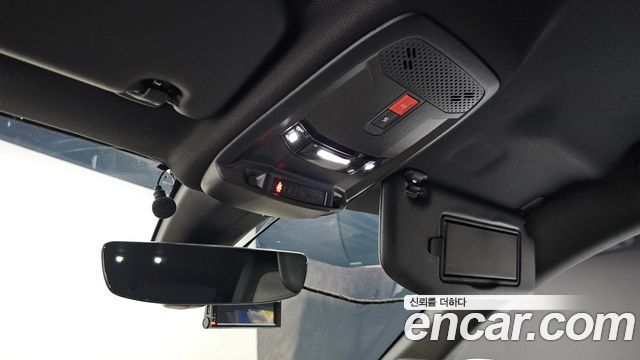 Peugeot 208 2021 — photo 28