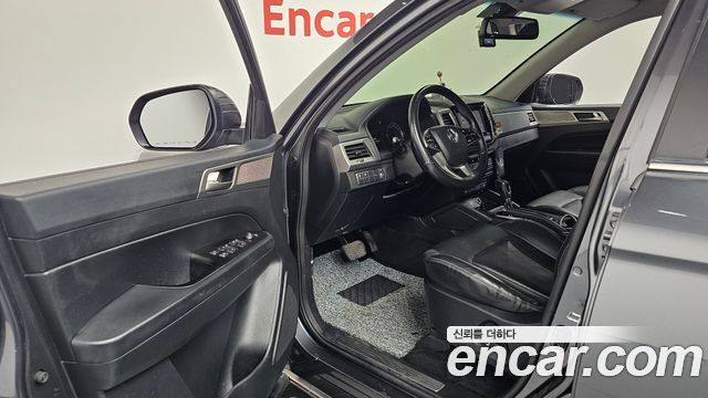 KG Mobility Rexton 2018 — photo 13