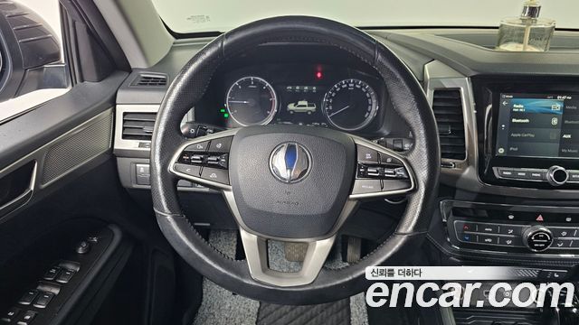 KG Mobility Rexton 2018 — photo 20