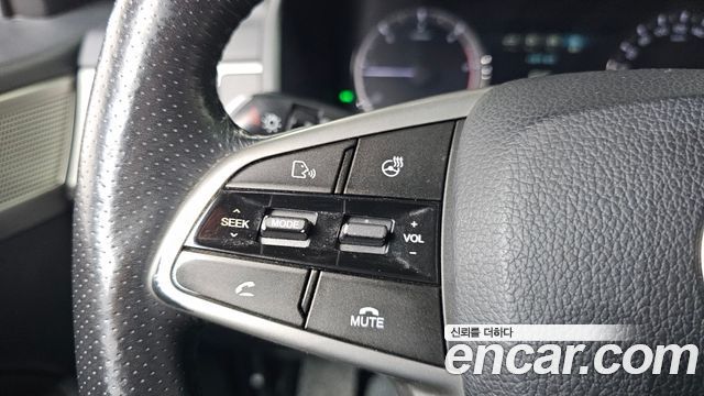 KG Mobility Rexton 2018 — photo 23