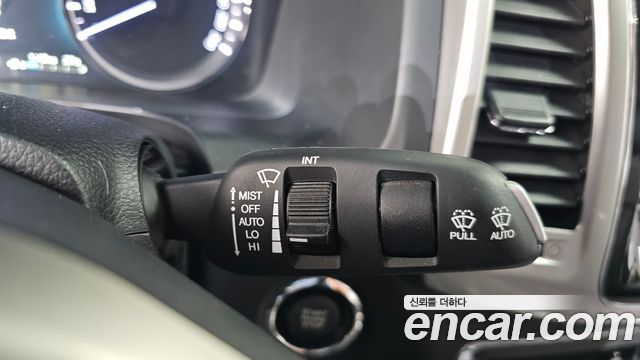 KG Mobility Rexton 2018 — photo 29