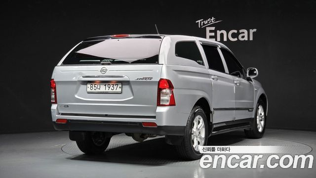 KG Mobility KORANDO 2013 — photo 2