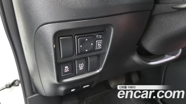 Nissan Juke 2017 — photo 18