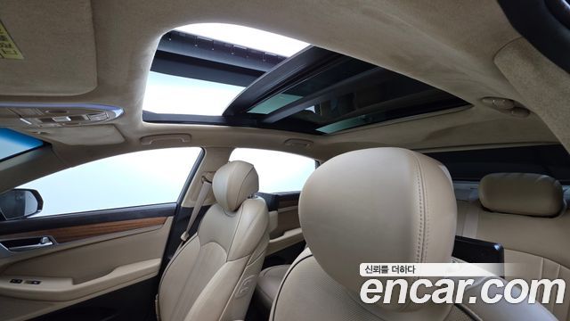 Genesis G80 2017 — photo 14
