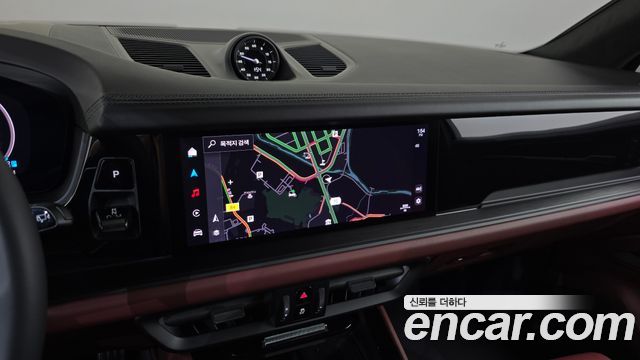 Porsche Cayenne 2025 — photo 12