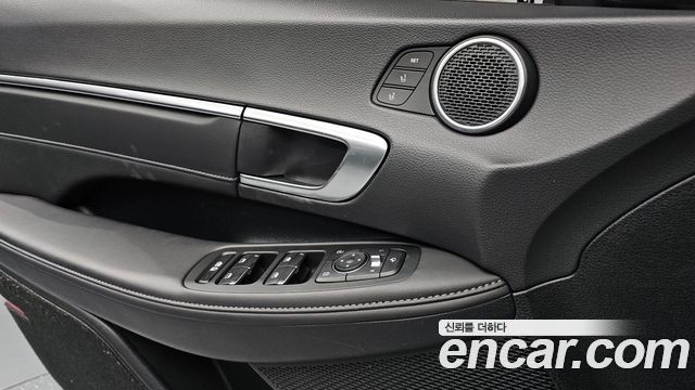 Hyundai Sonata 2022 — photo 21