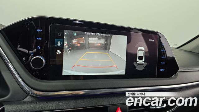 Hyundai Sonata 2022 — photo 24