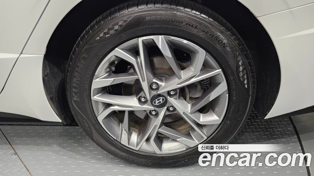 Hyundai Sonata 2022 — photo 7