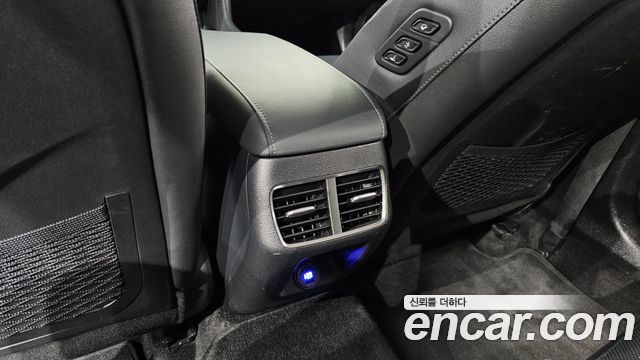 Hyundai Sonata 2022 — photo 27