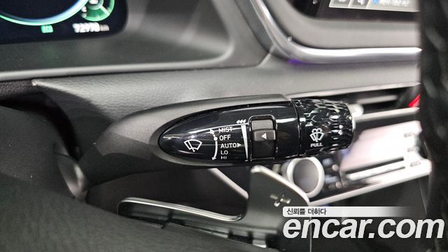 Hyundai Sonata 2022 — photo 30