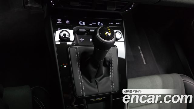 Porsche 911 2026 — photo 9