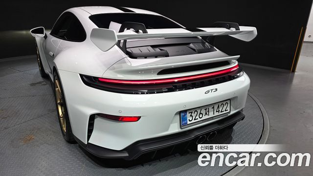 Porsche 911 2026 — photo 20