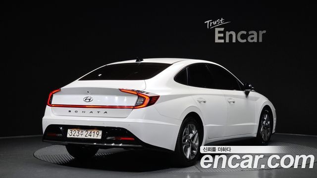 Hyundai Sonata 2022 — photo 2