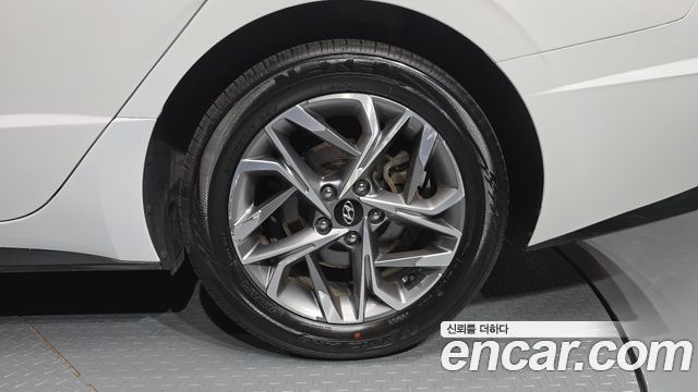 Hyundai Sonata 2022 — photo 7