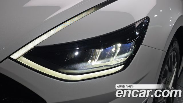 Hyundai Sonata 2022 — photo 8
