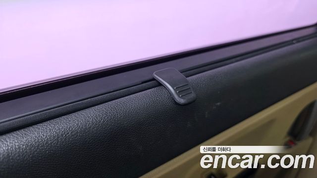 Kia Canival 2017 — photo 28