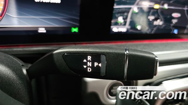 Mercedes-Benz G-Class 2023 — photo 12