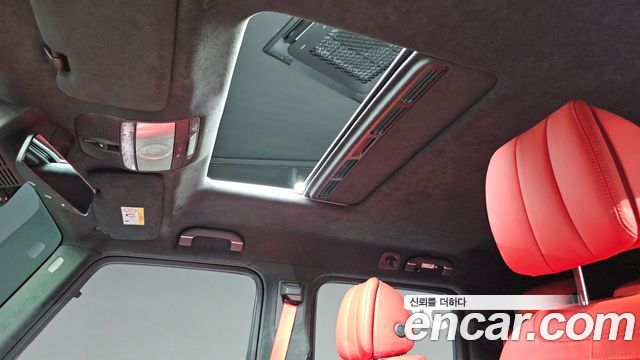 Mercedes-Benz G-Class 2023 — photo 25
