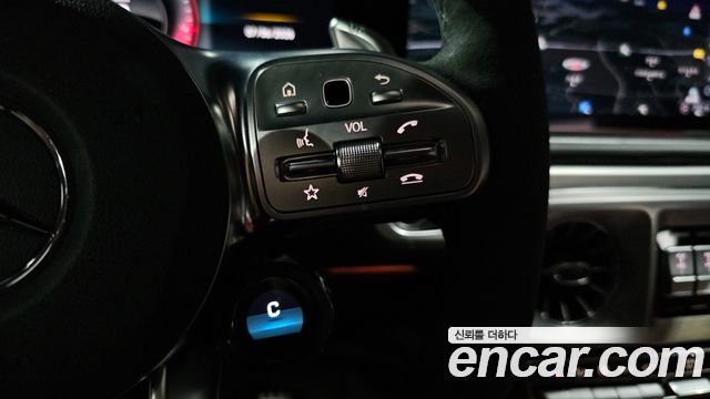 Mercedes-Benz G-Class 2023 — photo 28
