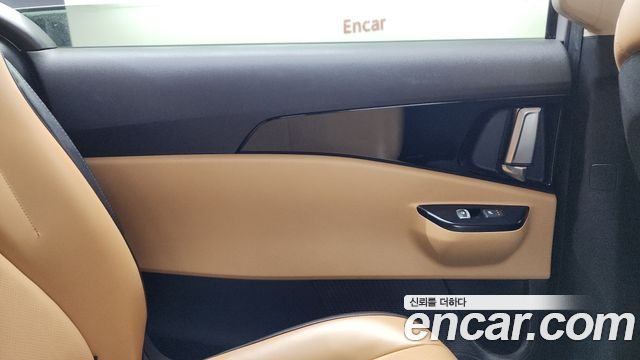 Kia Canival 2021 — photo 15