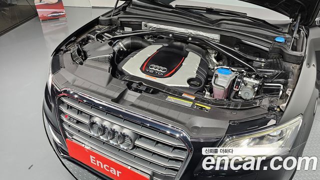 Audi SQ5 2015 — photo 6