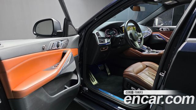 BMW X6 2022 — photo 13