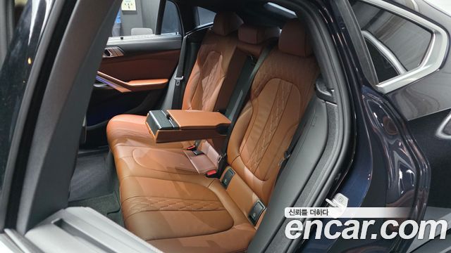 BMW X6 2022 — photo 18