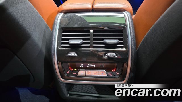 BMW X6 2022 — photo 34
