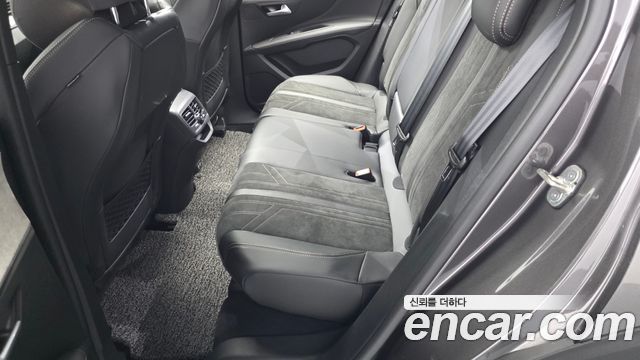 Peugeot 3008 2021 — photo 18