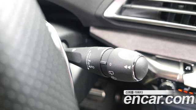Peugeot 3008 2021 — photo 28