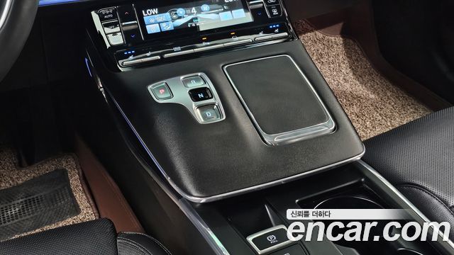 Hyundai Grandeur 2022 — photo 12