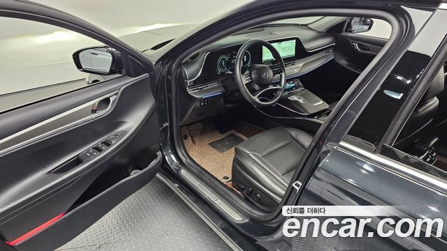 Hyundai Grandeur 2022 — photo 17