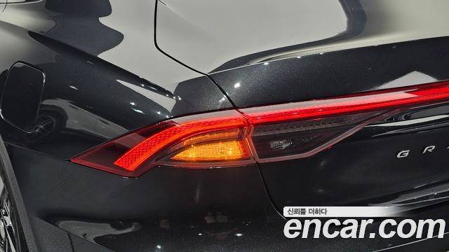 Hyundai Grandeur 2022 — photo 9