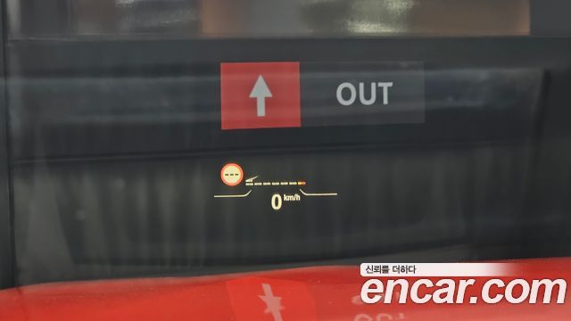 BMW Z4 2020 — photo 23
