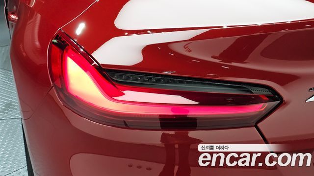 BMW Z4 2020 — photo 9
