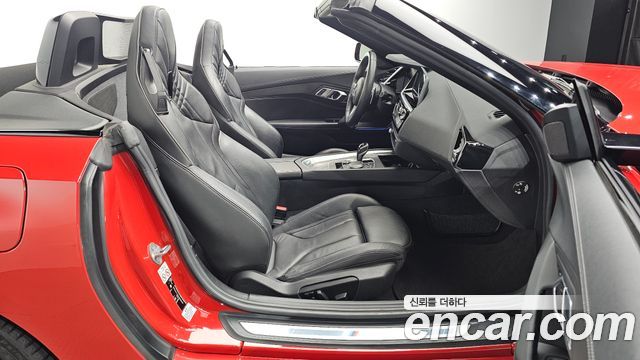 BMW Z4 2020 — photo 16