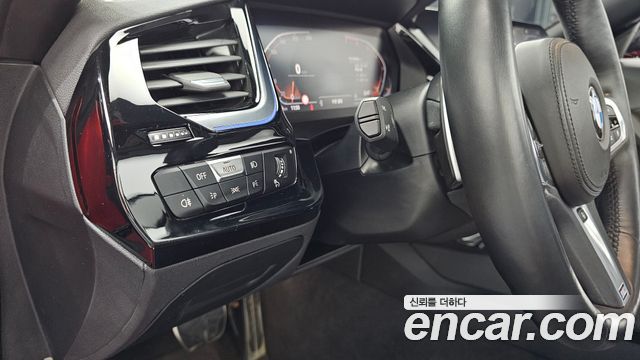 BMW Z4 2020 — photo 29