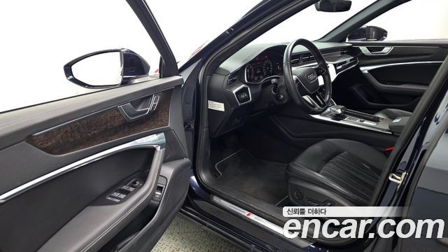 Audi A6 2021 — photo 13