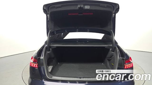 Audi A6 2021 — photo 24